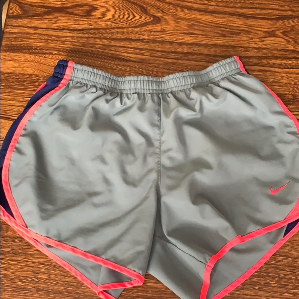 Nike Dri-Fit Girls Running Shorts L